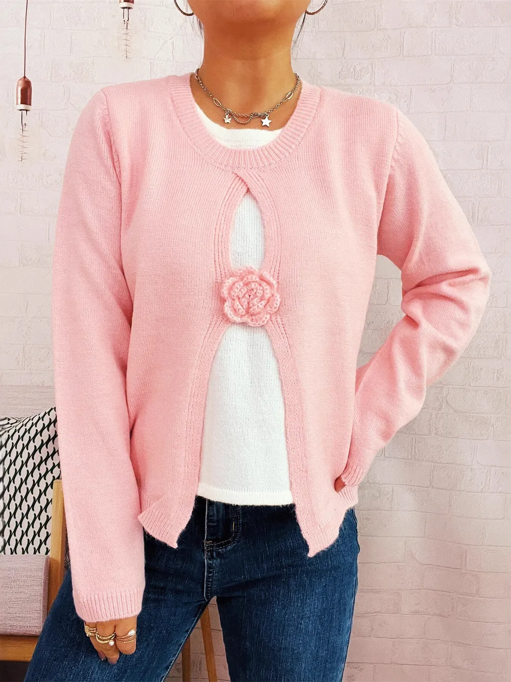Flower Contrast Round Neck Sweater, image 8