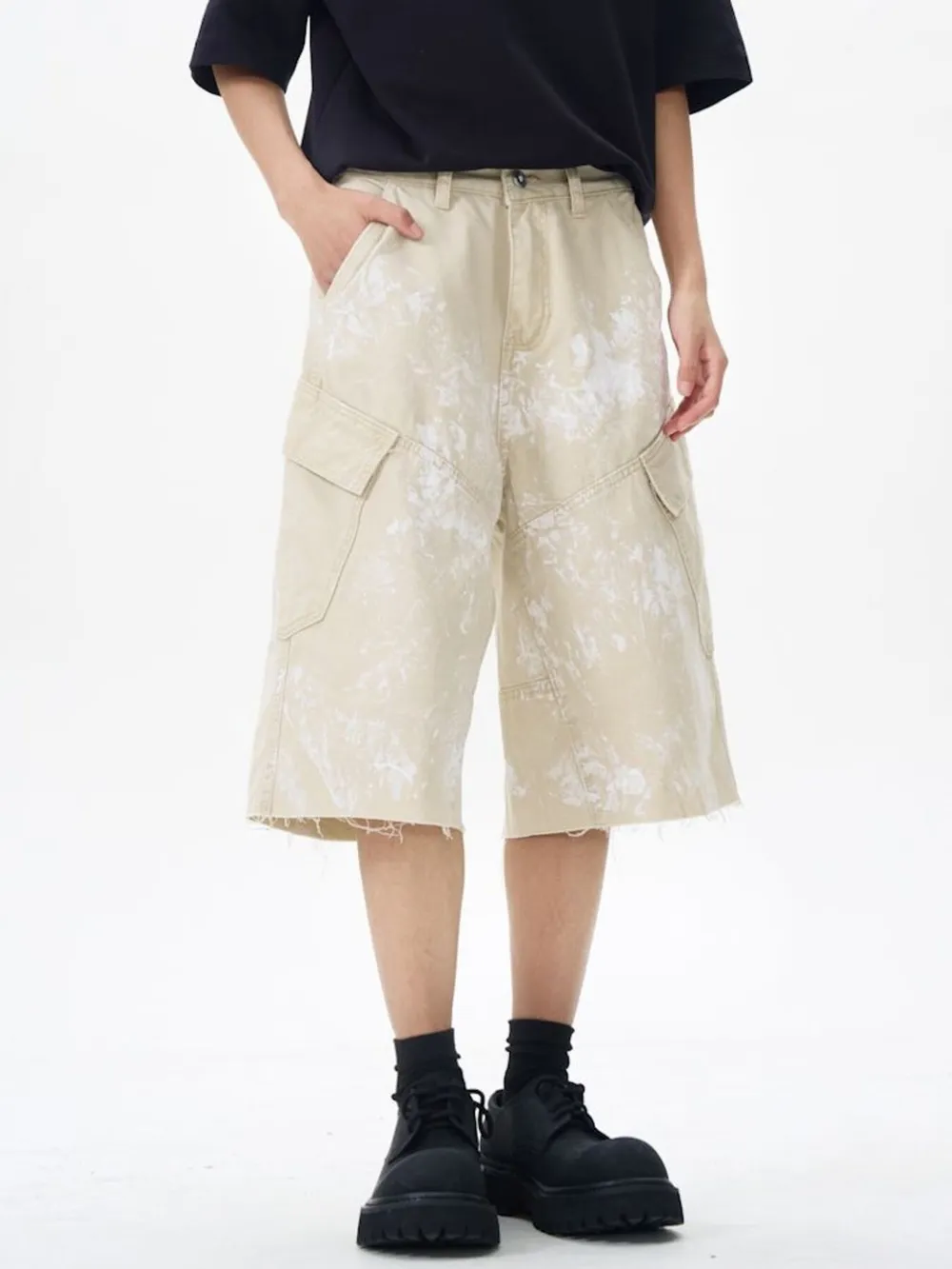 Men's Paint Splattered Cargo Bermuda Shorts with Distressed Edge Detail, image 3