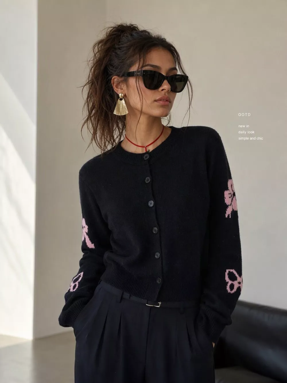 Floral Crew Neck Cropped Knit Cardigan, image 6