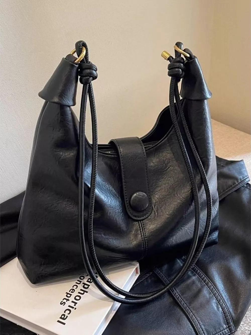 Vintage Buckle Closure Shoulder Bag, image 2