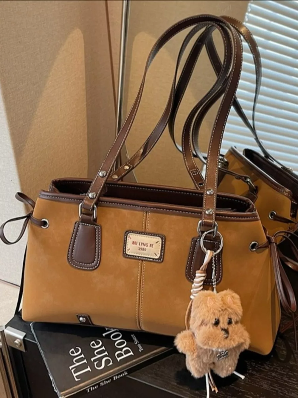 Side Tie Shoulder Bag, image 5