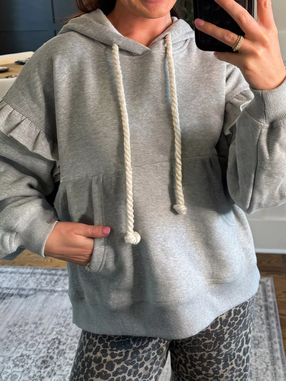 Contrast Rope Drawstring Ruffle Trim Drop Shoulder Baggy Hoodie