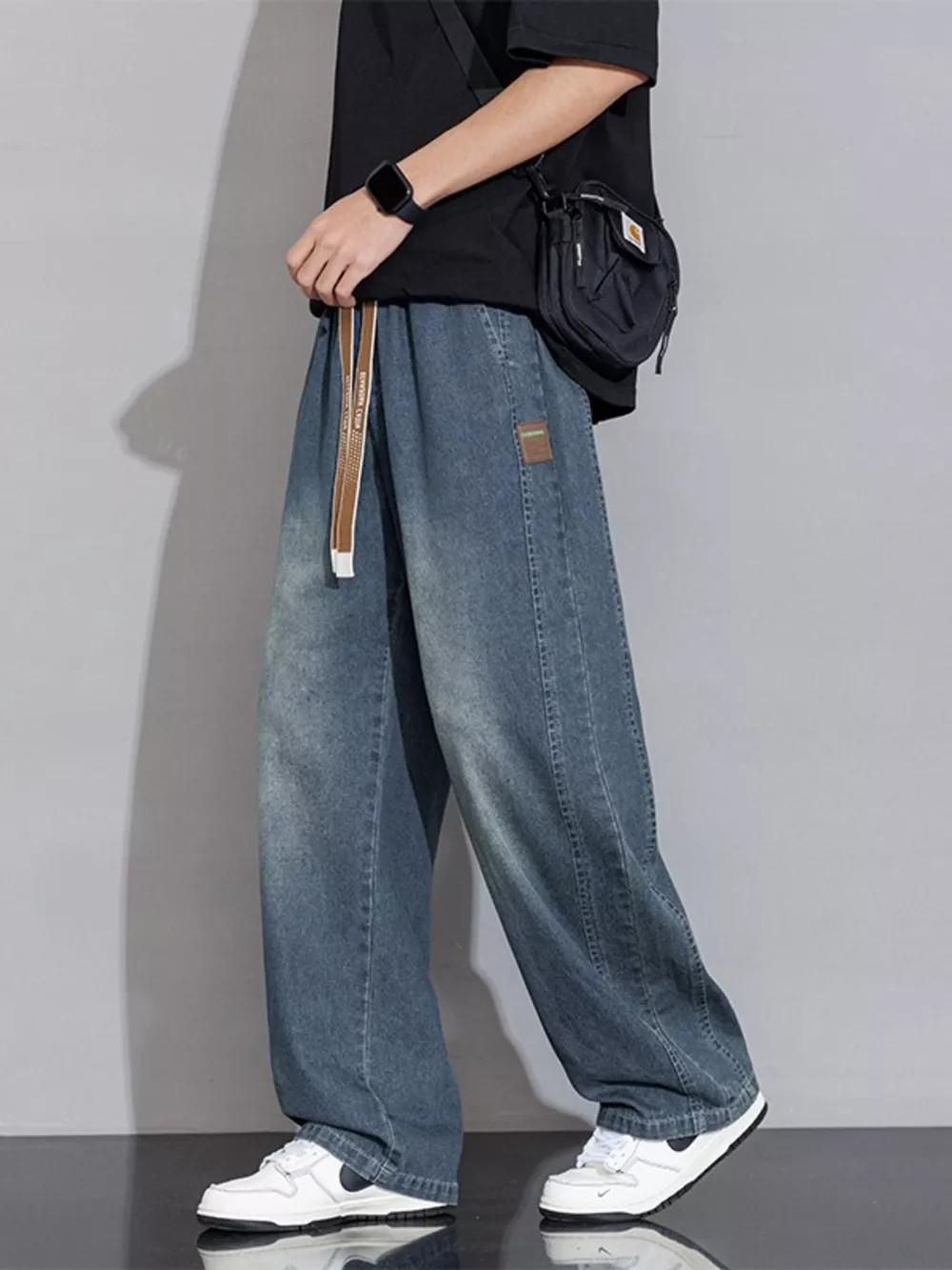 Men's Plus Size Vintage Wash Wide Leg Jeans, image 4