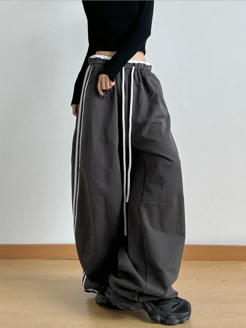 Wide Leg Drawstring Pants, image 4