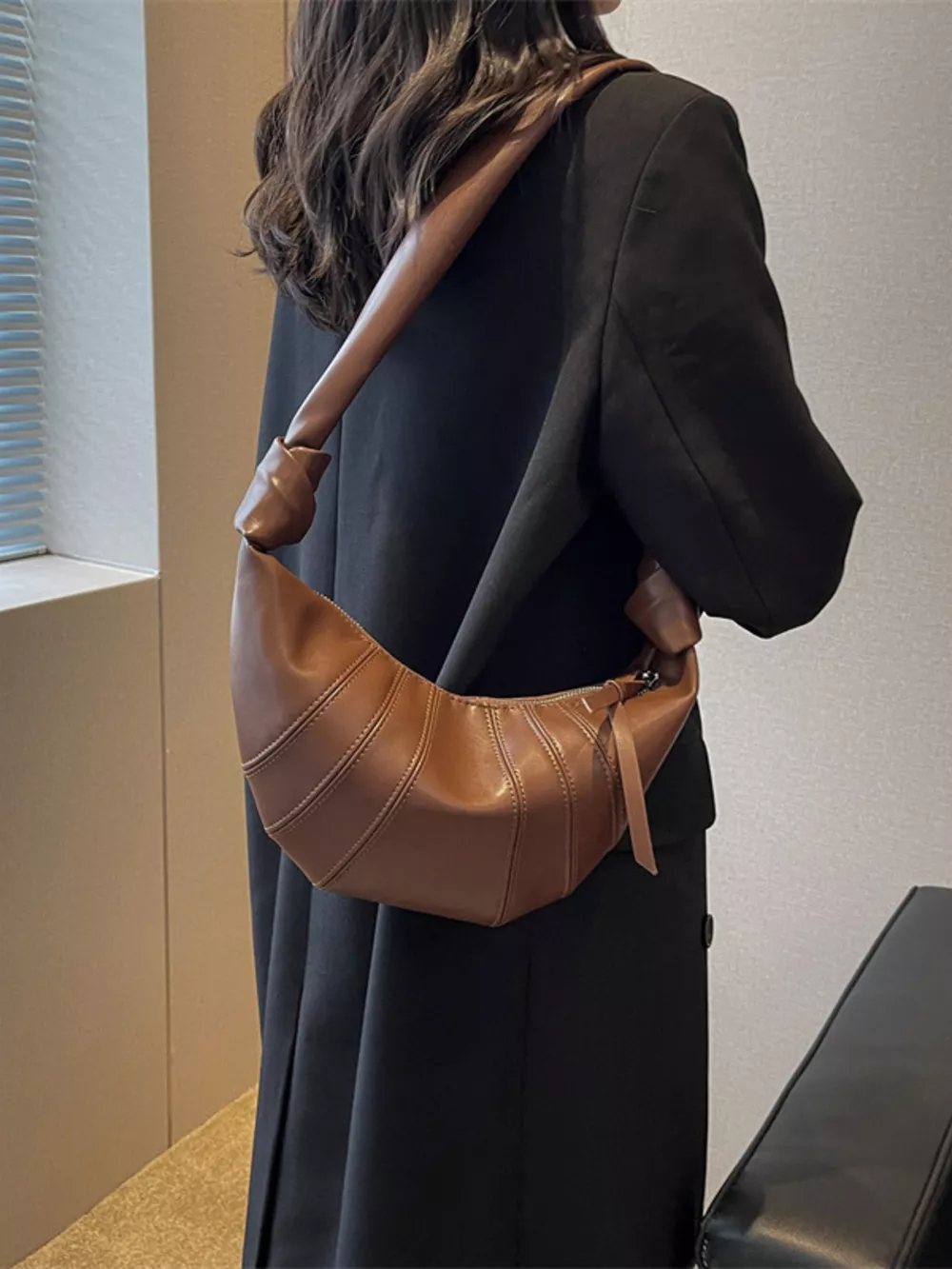 Stylish Crescent Hobo Crossbody Bag, image 9