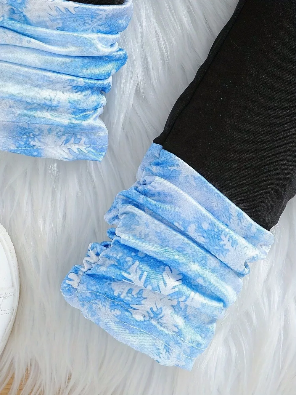 Children's Snowflake Hoodie and Leggings Set, image 4