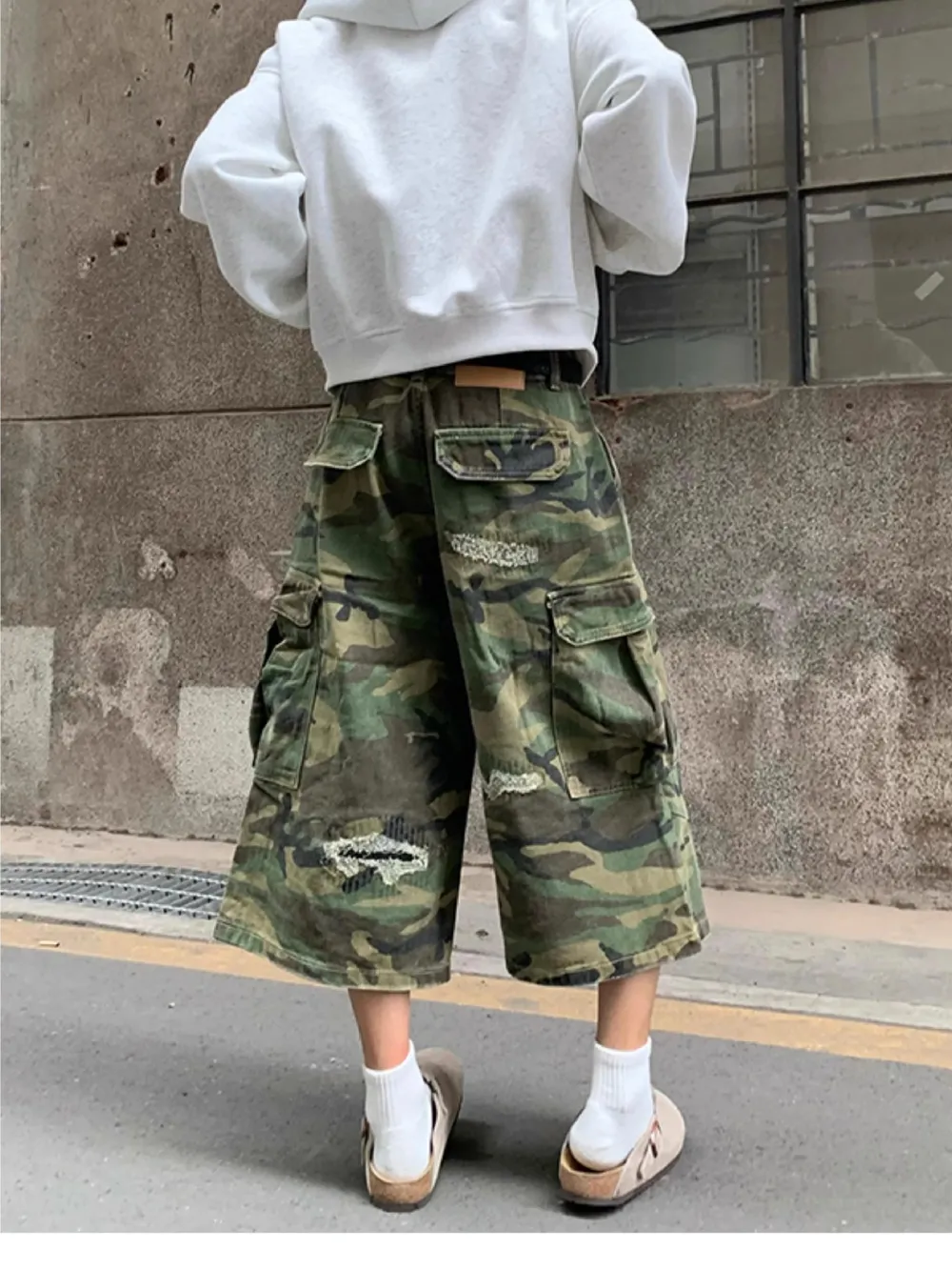 Men's Plus Size Distressed Camouflage Cargo Capris Jeans, image 6