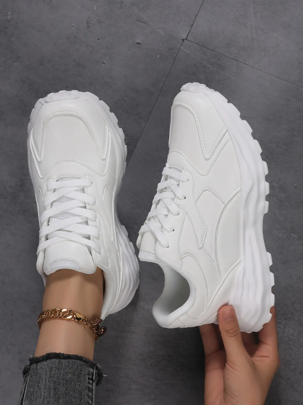 Round Toe Lace Up Sneakers
