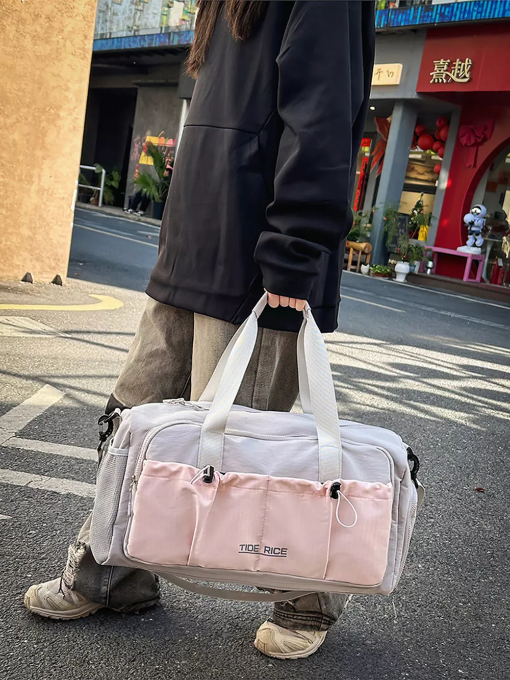 Drawstring Multiple Pockets Travel Bag