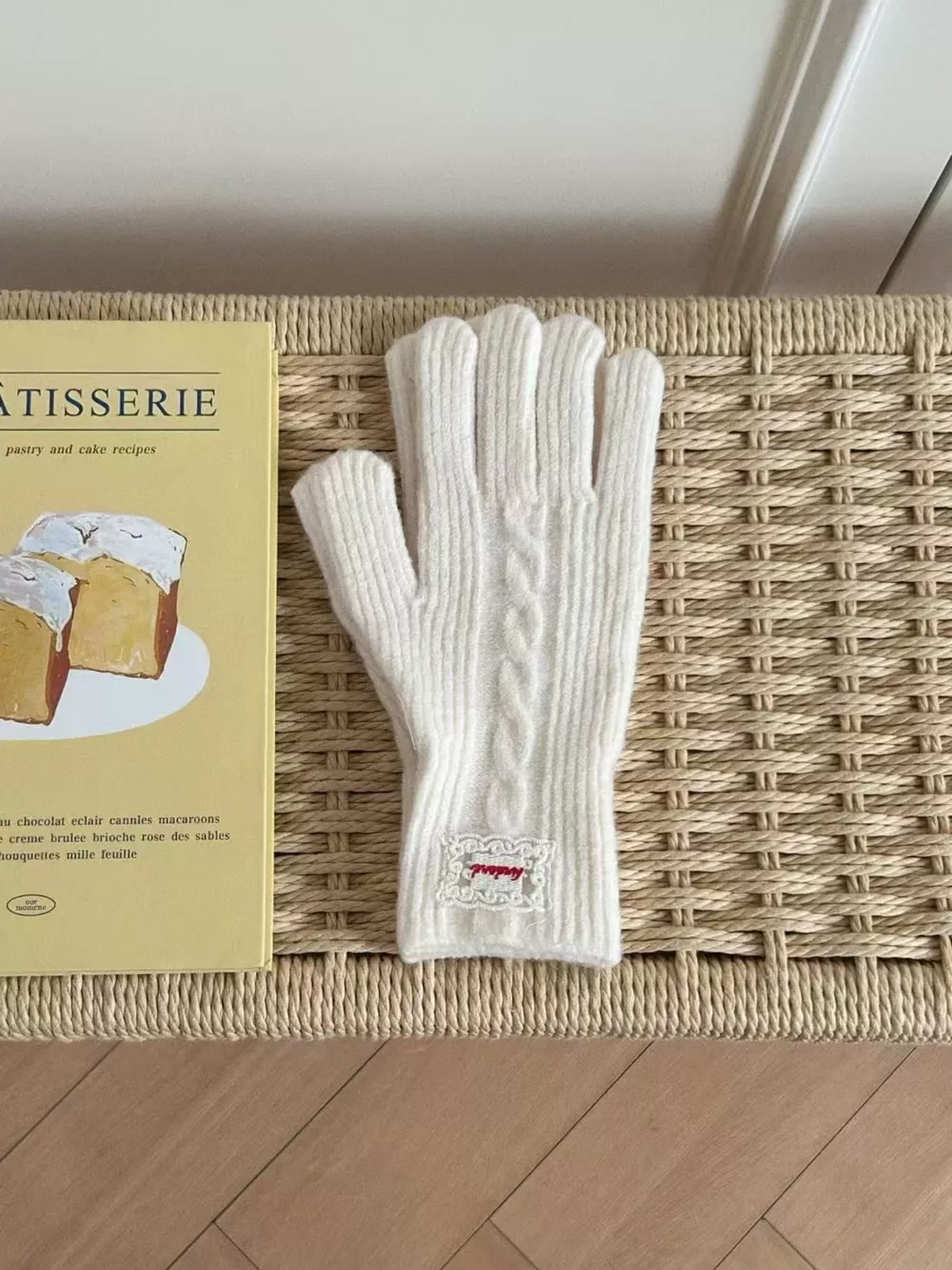 Cable Knit Warm Gloves, image 9