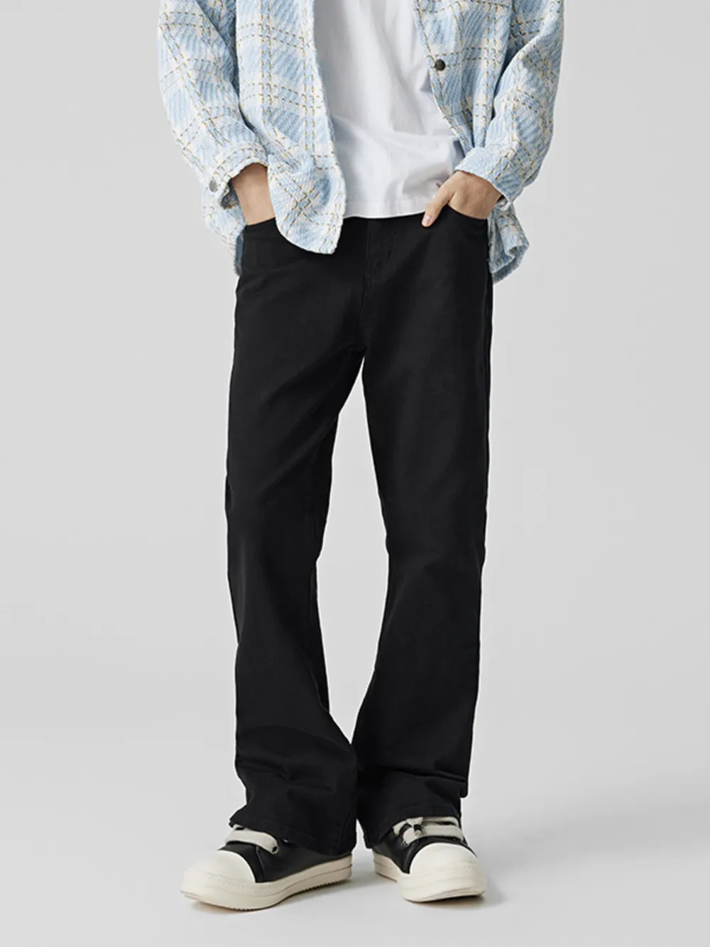 Men's Classic Straight Fit Jeans