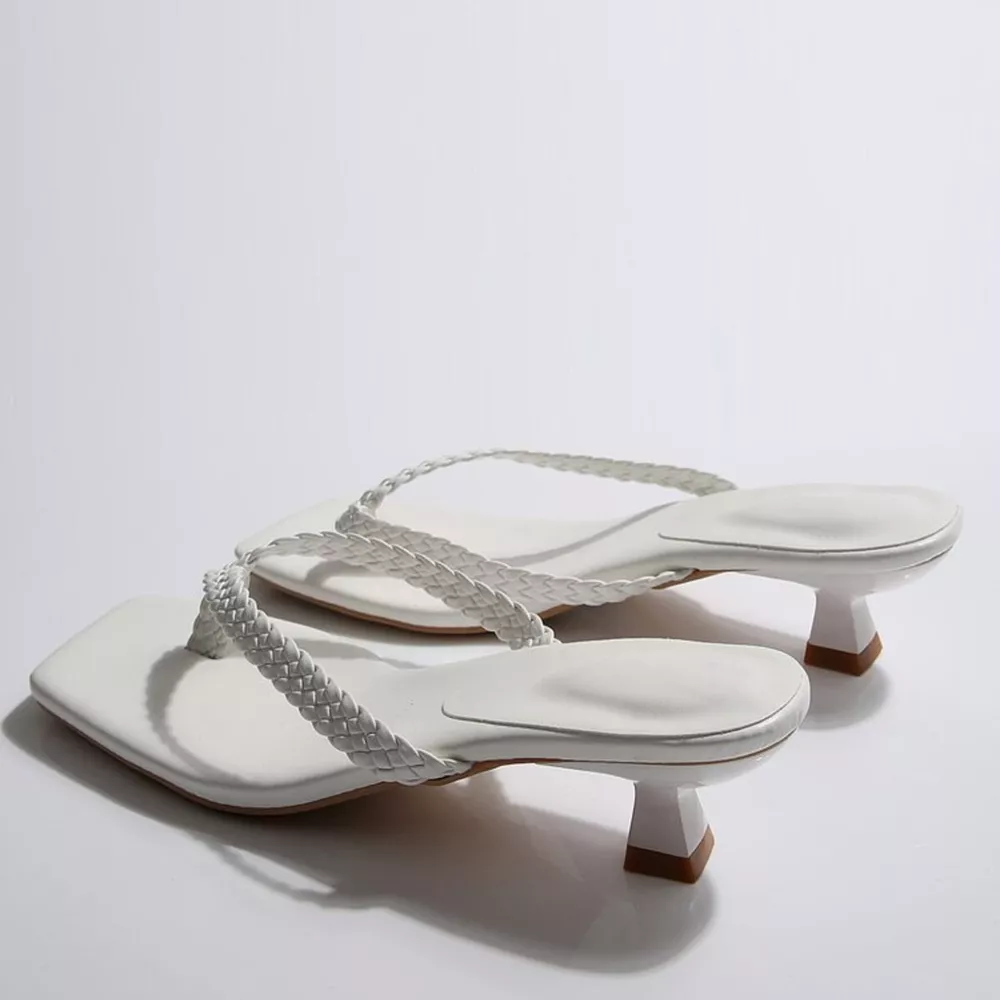 Toe Post Kitten Heels Sandals, image 2