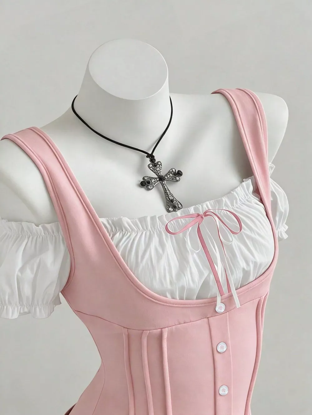 Cold Shoulder Ruched Top, image 5