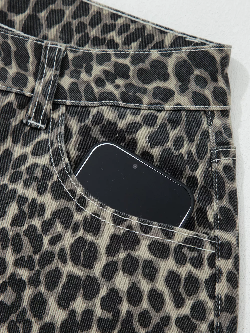 Leopard Print High Waist Barrel Jeans, image 4