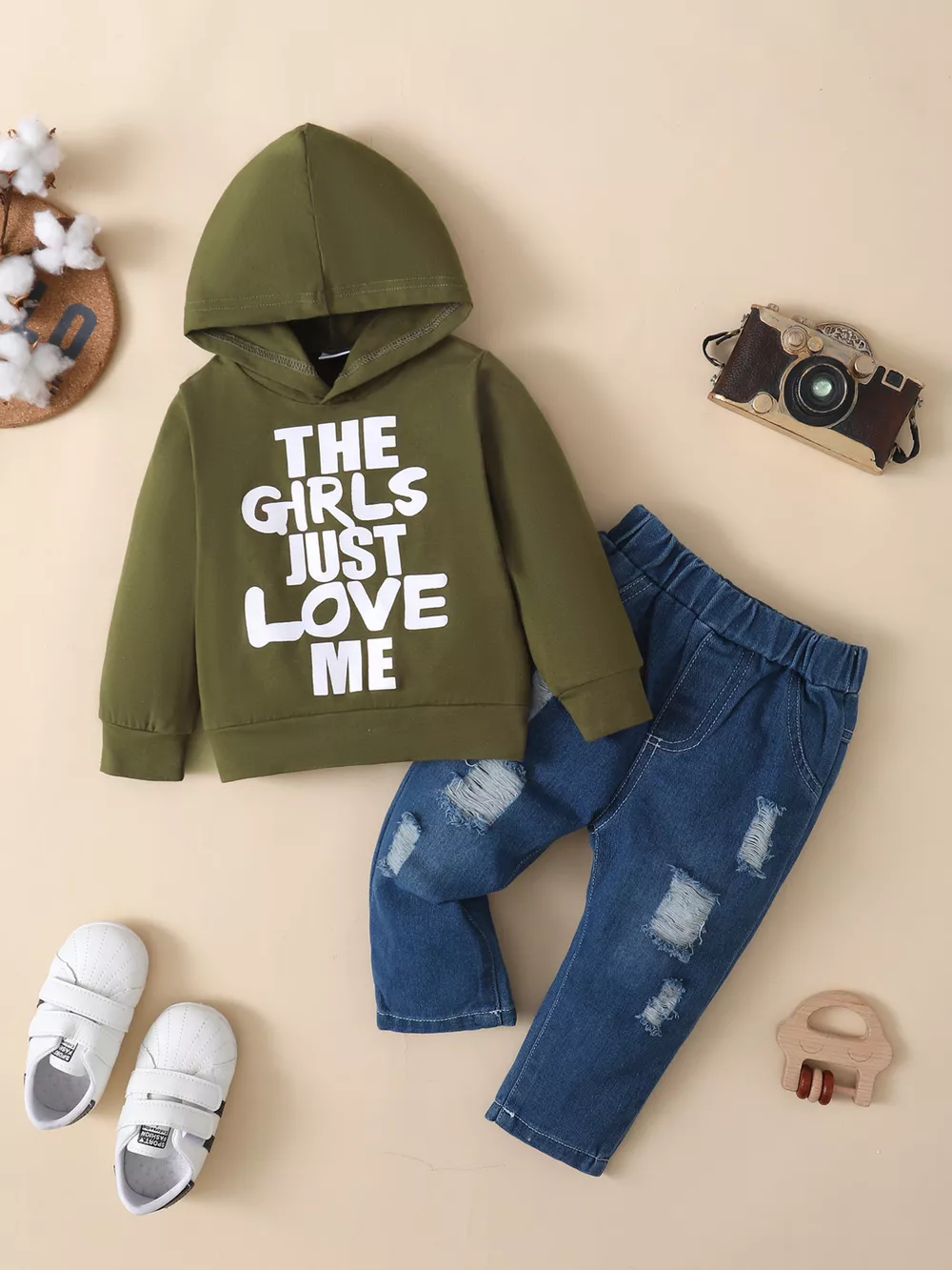 Children's Graphic Hoodie and Distressed Jeans Set, image 6