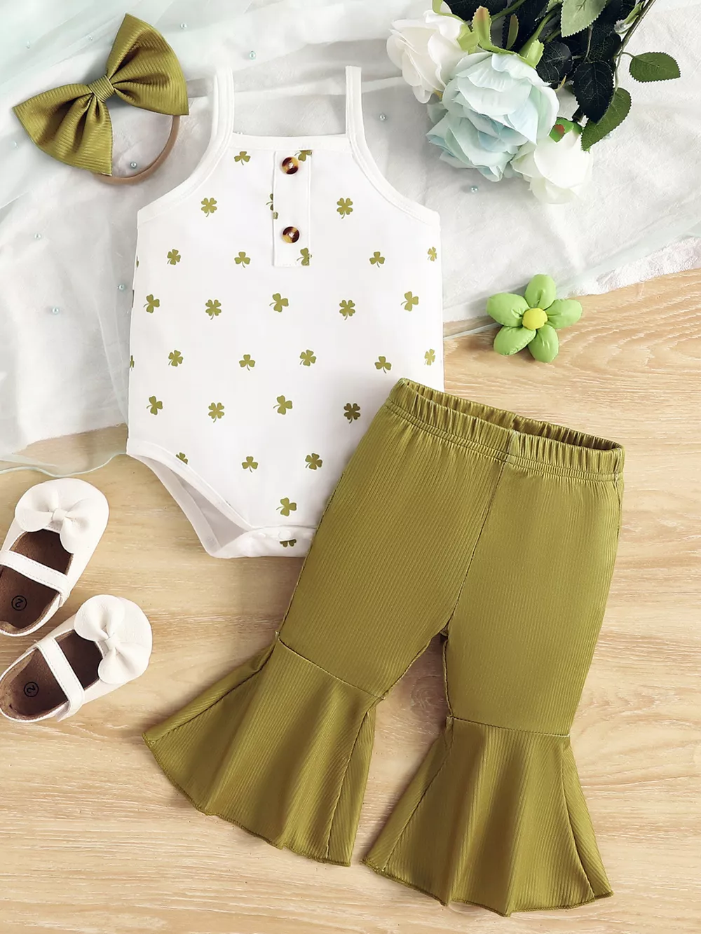 Children's Printed Bodysuit & Flare Leg Pants & Headband 3-Piece Set, image 8