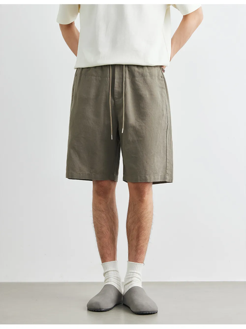 Men's Plus Size Drawstring Pocketed Shorts, image 2