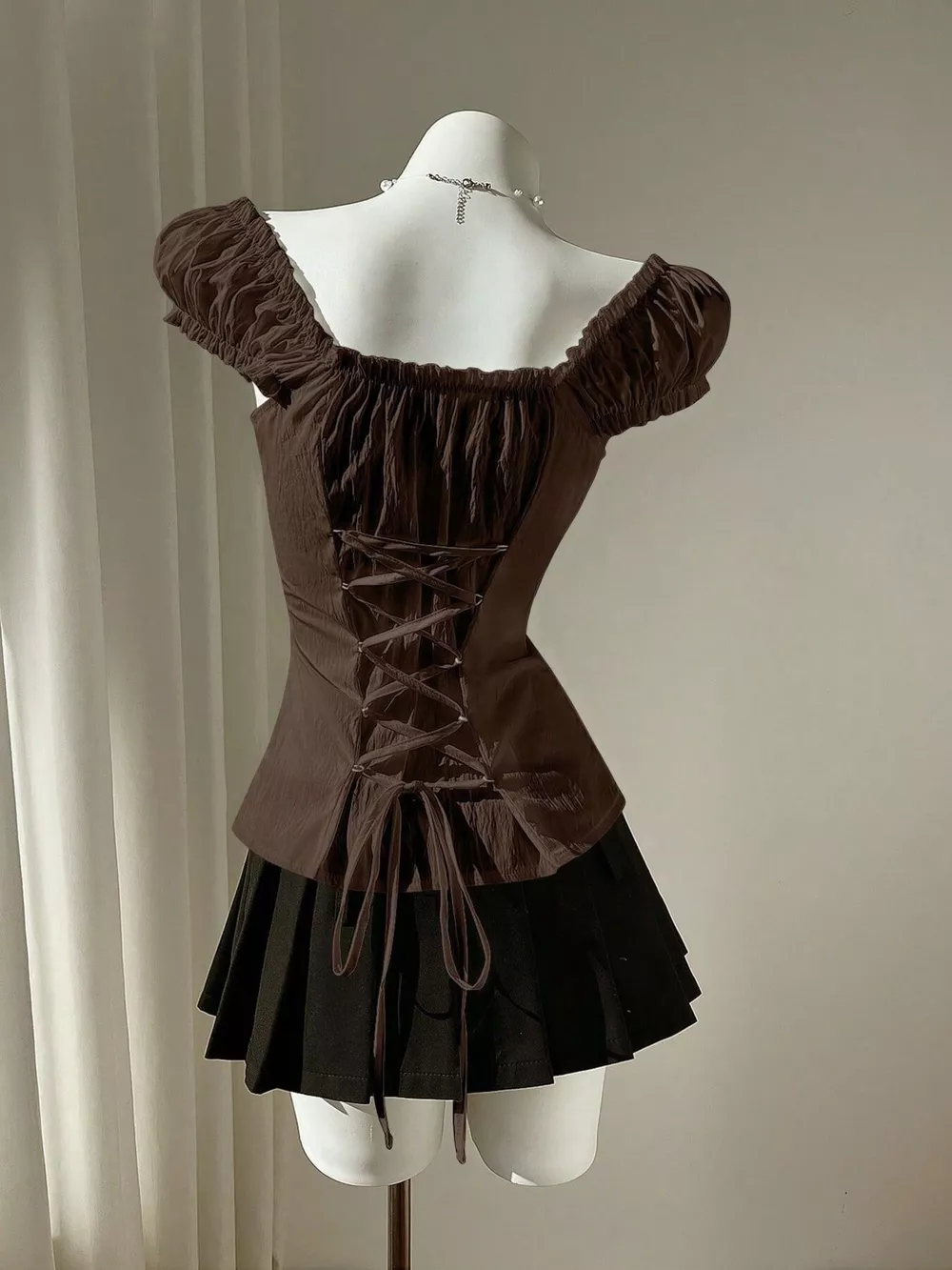 Chic Puff Sleeve Ruched Button-Up Blouse, image 5