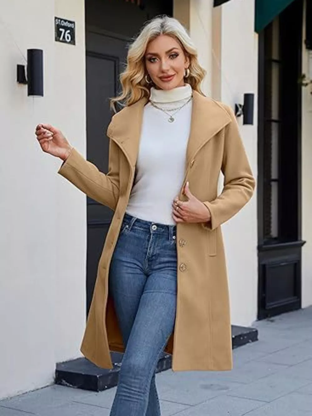 Single-Breasted Collared Neck Overcoat