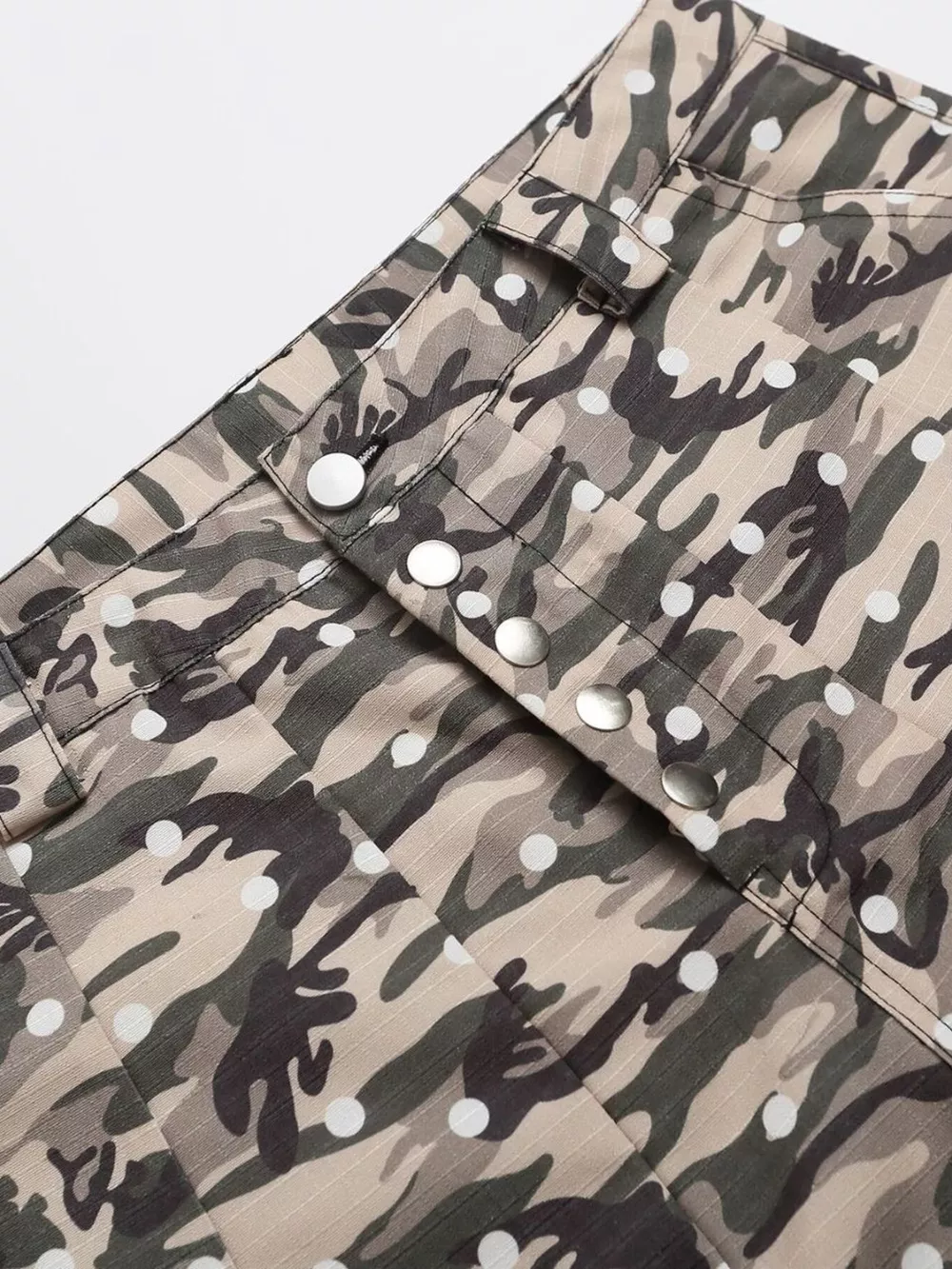 Men's Camouflage Cargo Capris, image 6