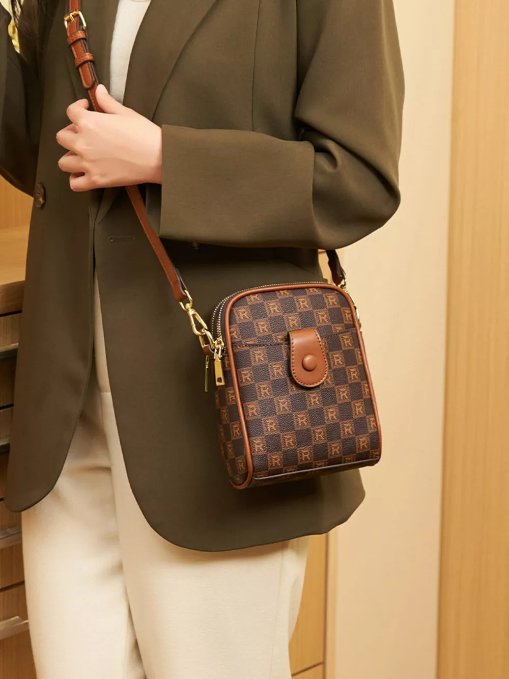 Printed PU Leather Crossbody Bag, image 5