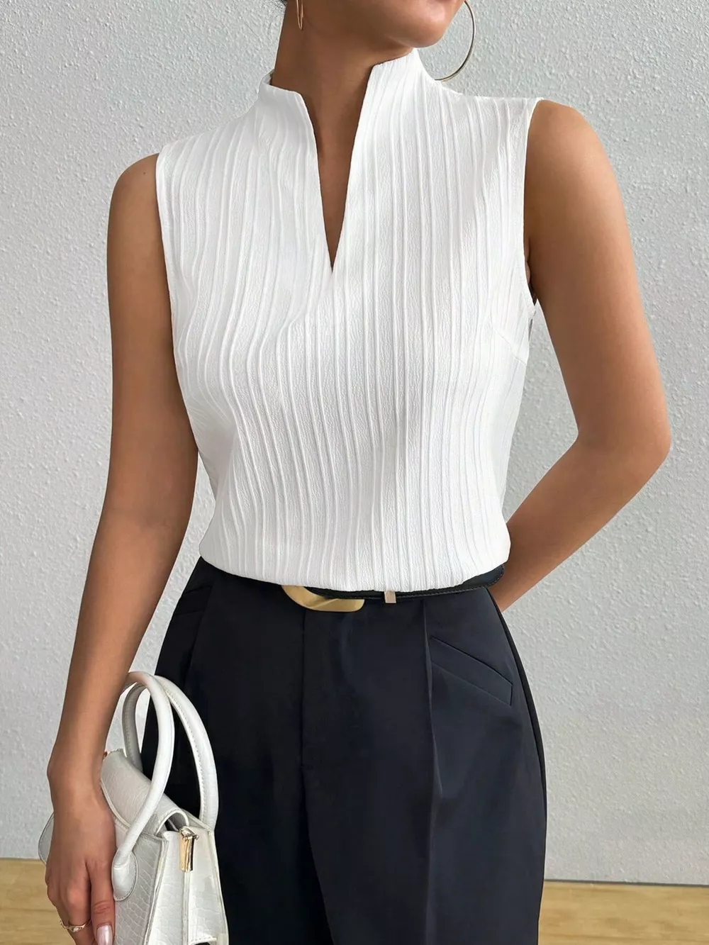 Texture Notched Sleeveless Top, image 3