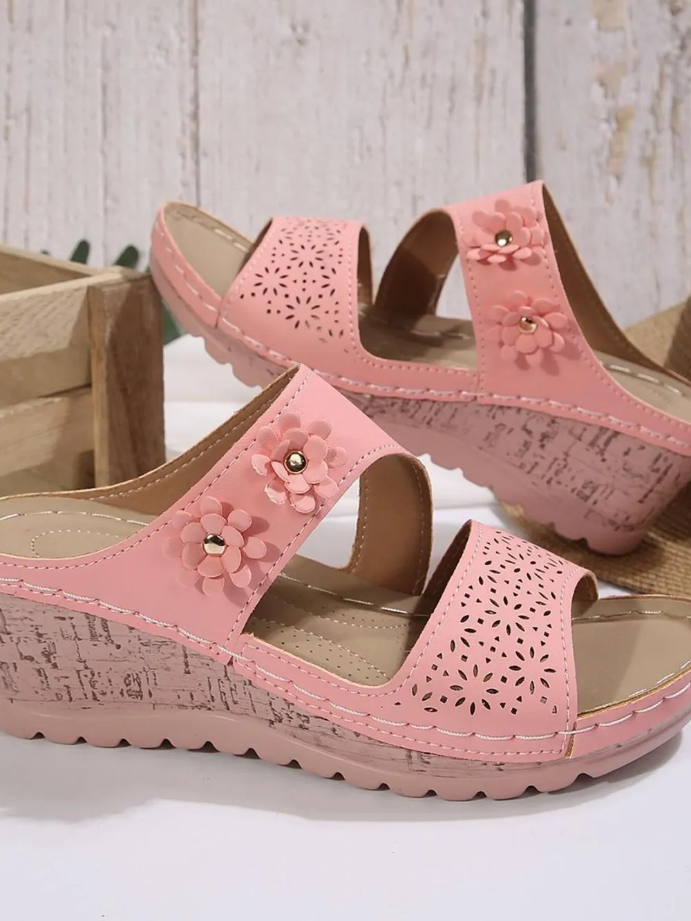 Hollow Out Comfort Wedge Sandals, image 6