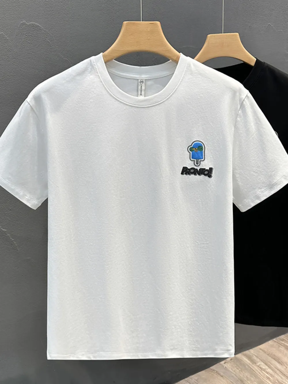 Men's Full Size Round Neck Graphic T-Shirt Plus Size, image 2