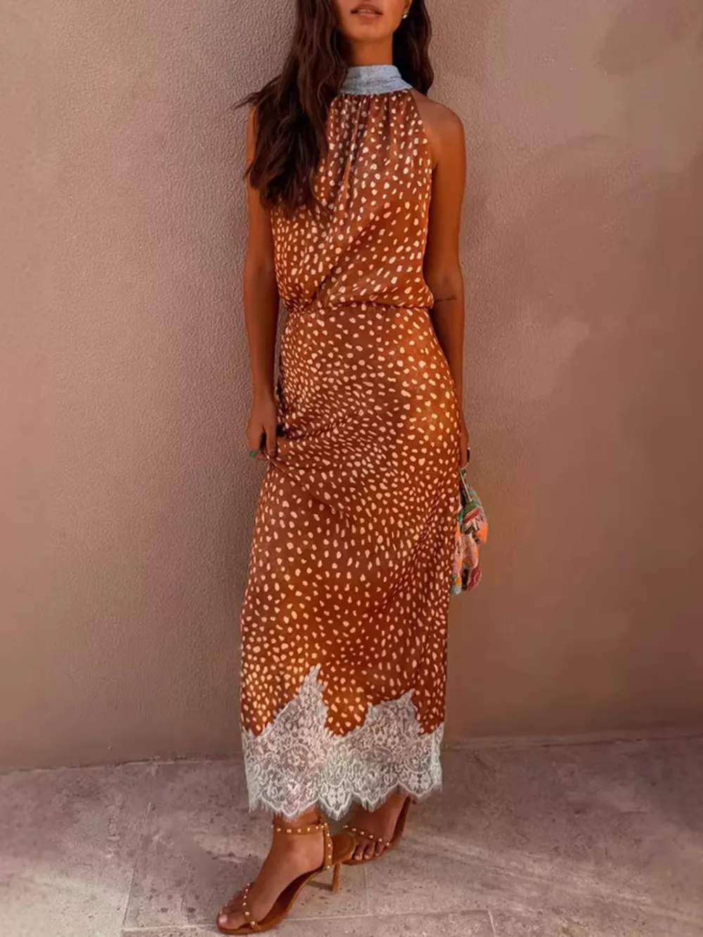 Sleeveless Top and Lace Detail Skirt Set, image 2