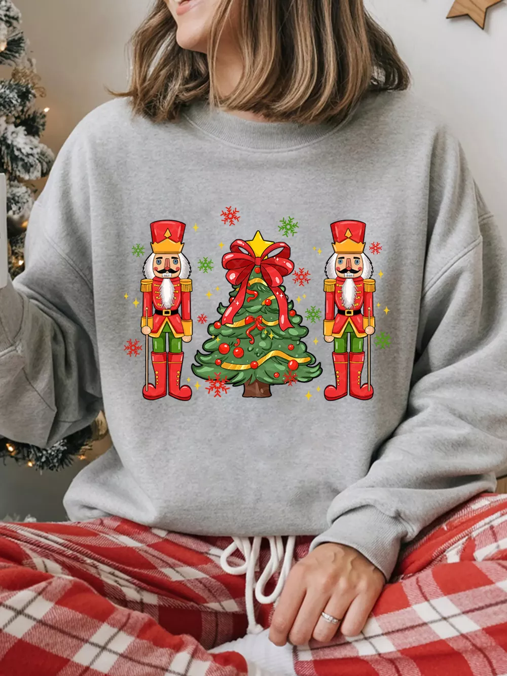 Christmas Nutcracker Men Guard Graphic Pullover Sweatshirt