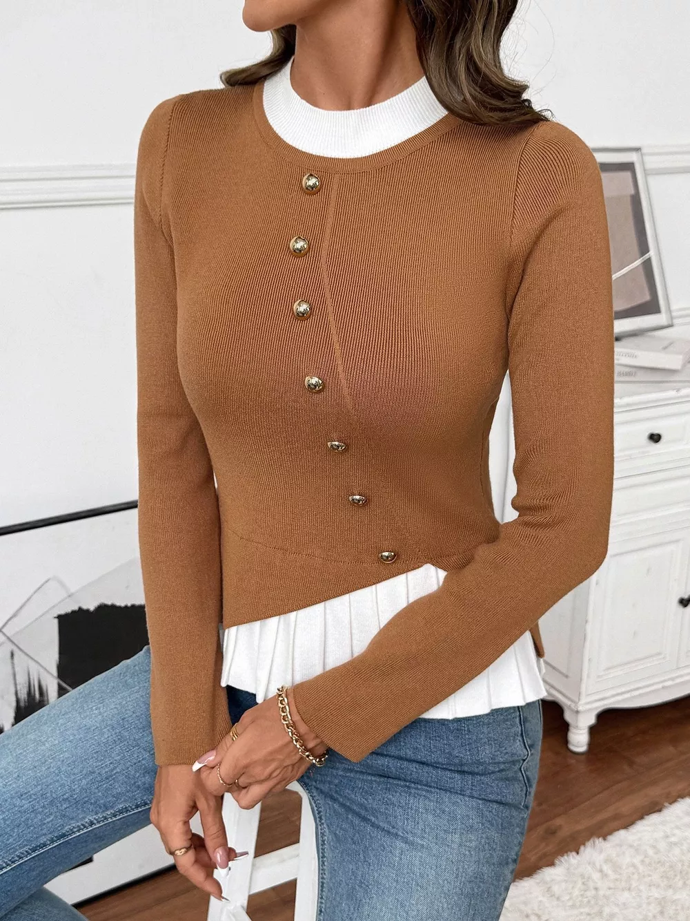 Decor Button Contrast Hem Knit Top, image 2