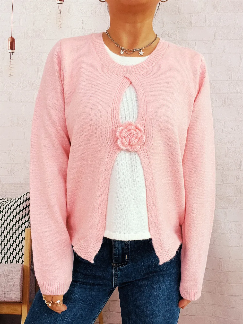 Flower Contrast Round Neck Sweater, image 10
