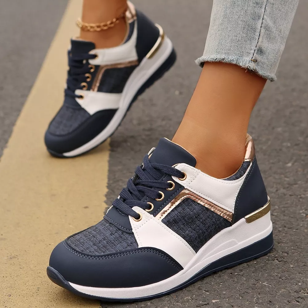 Round Toe Lace Up Sneakers