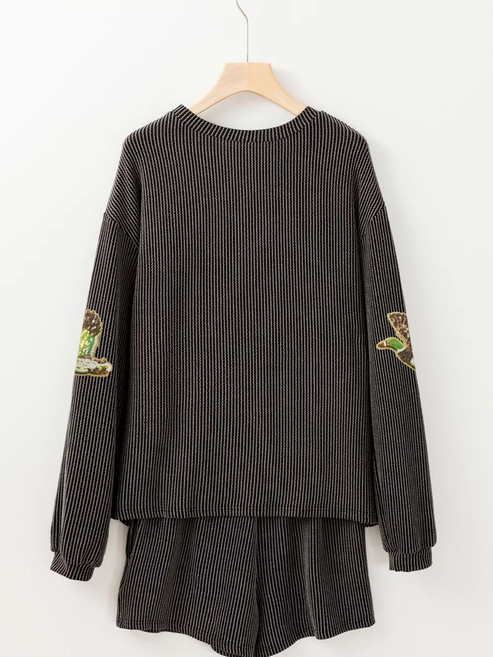 Flying Mallard Sequin Patched Ribbed Long Sleeve Top and Shorts Set, image 3