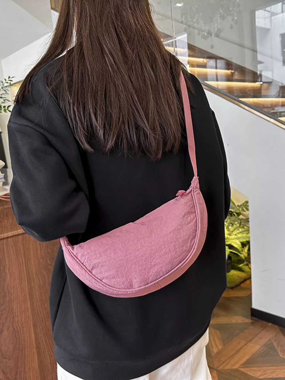 Solid Color Lightweight Crossbody Bag, image 3