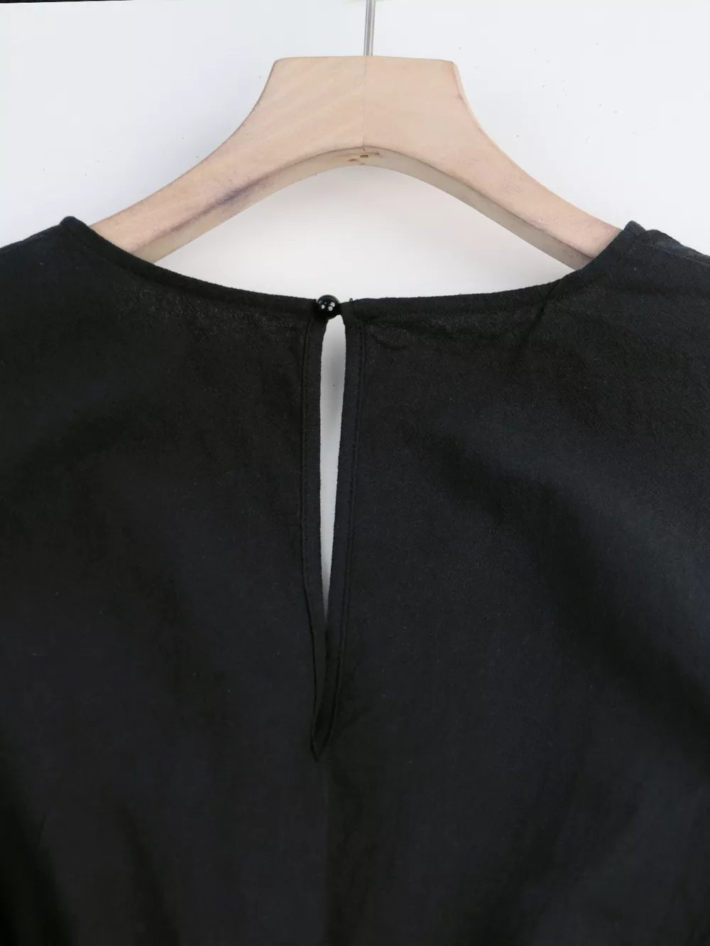 Tie Waist Flutter Sleeve Romper, image 4