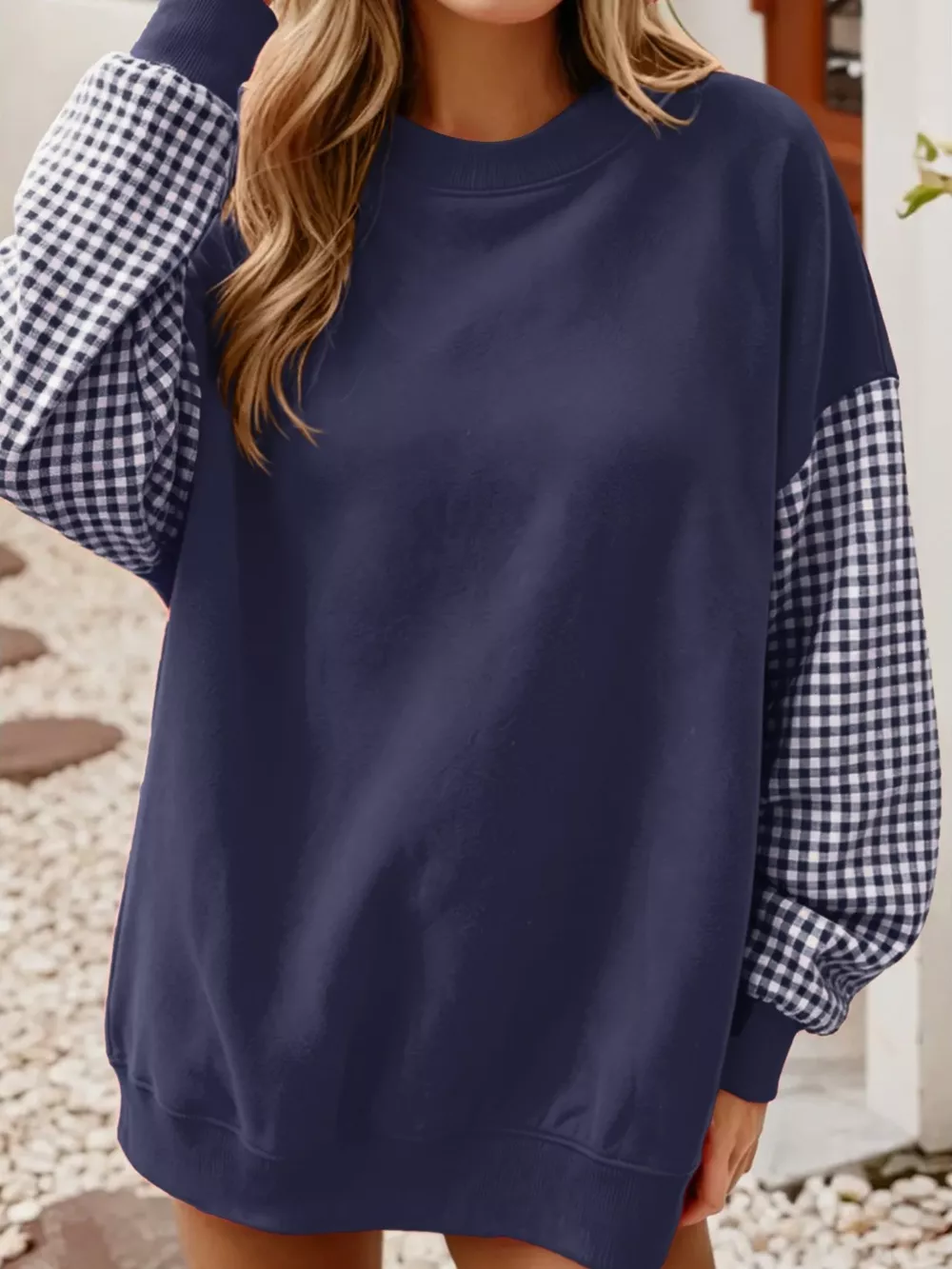 Christmas-Themed Contrast Gingham Long Sleeve Sweatshirt, image 11