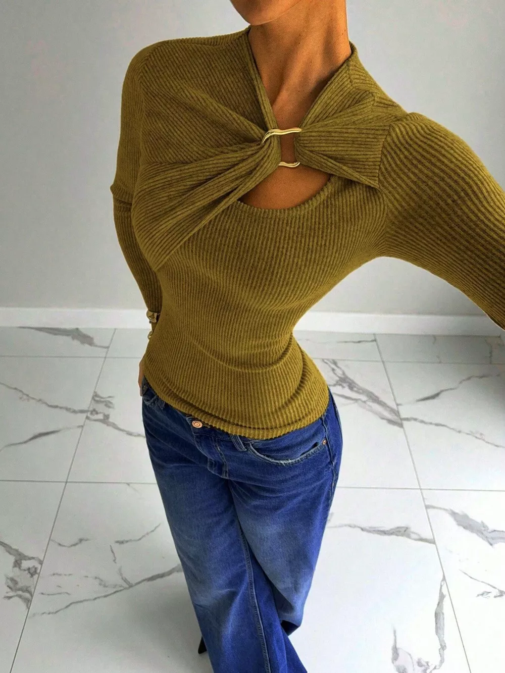 Gold Ring Cutout Detail Top, image 8