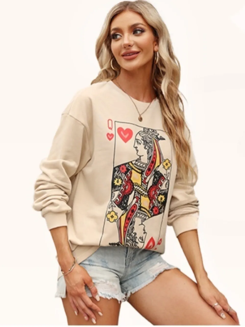 Queen of Hearts Playing Card Graphic Round Neck Sweatshirt, image 9