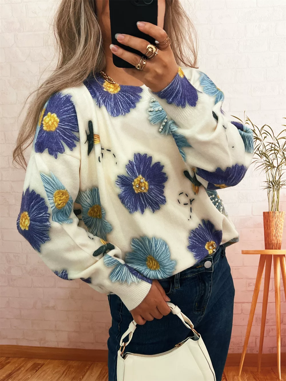 Pearl Detail Flower Round Neck Sweater, image 3