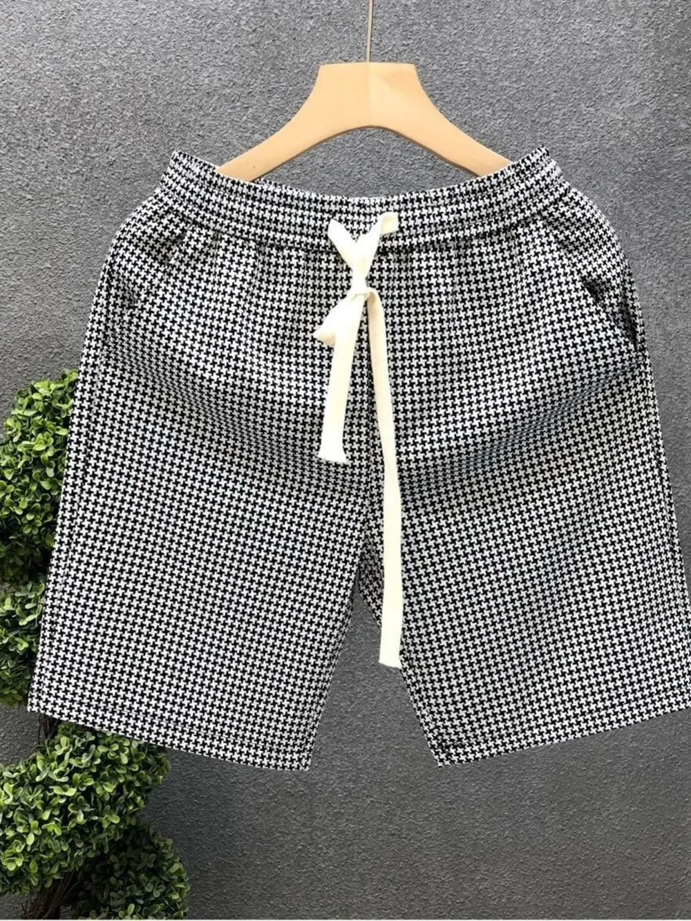 Men's Drawstring Shorts with Pockets, image 3