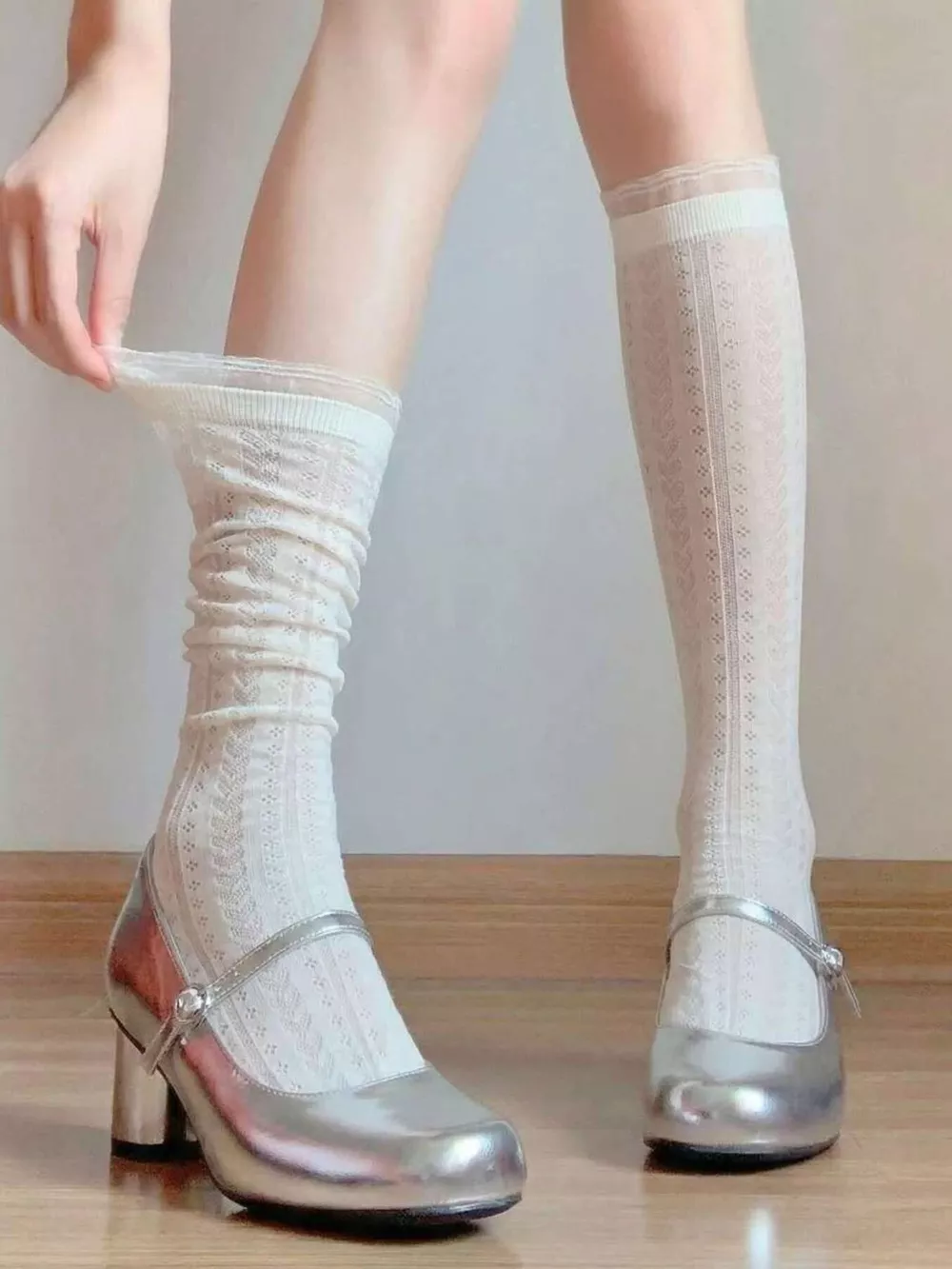 Lace Patterned Mid-Calf Socks, image 6