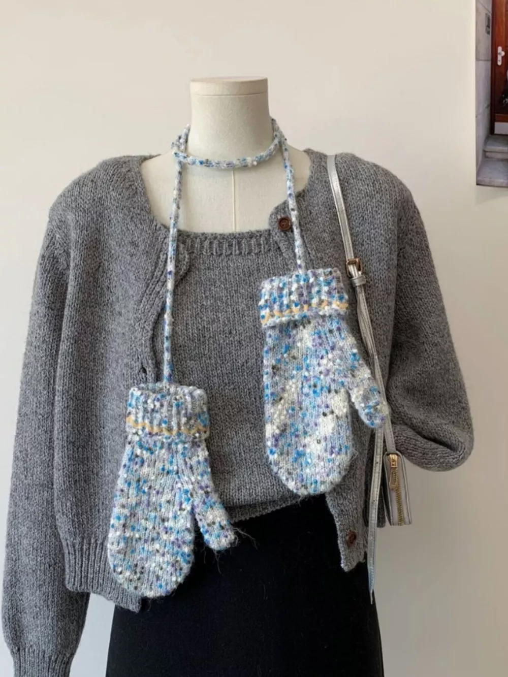 Knitted Mitten Gloves, image 7