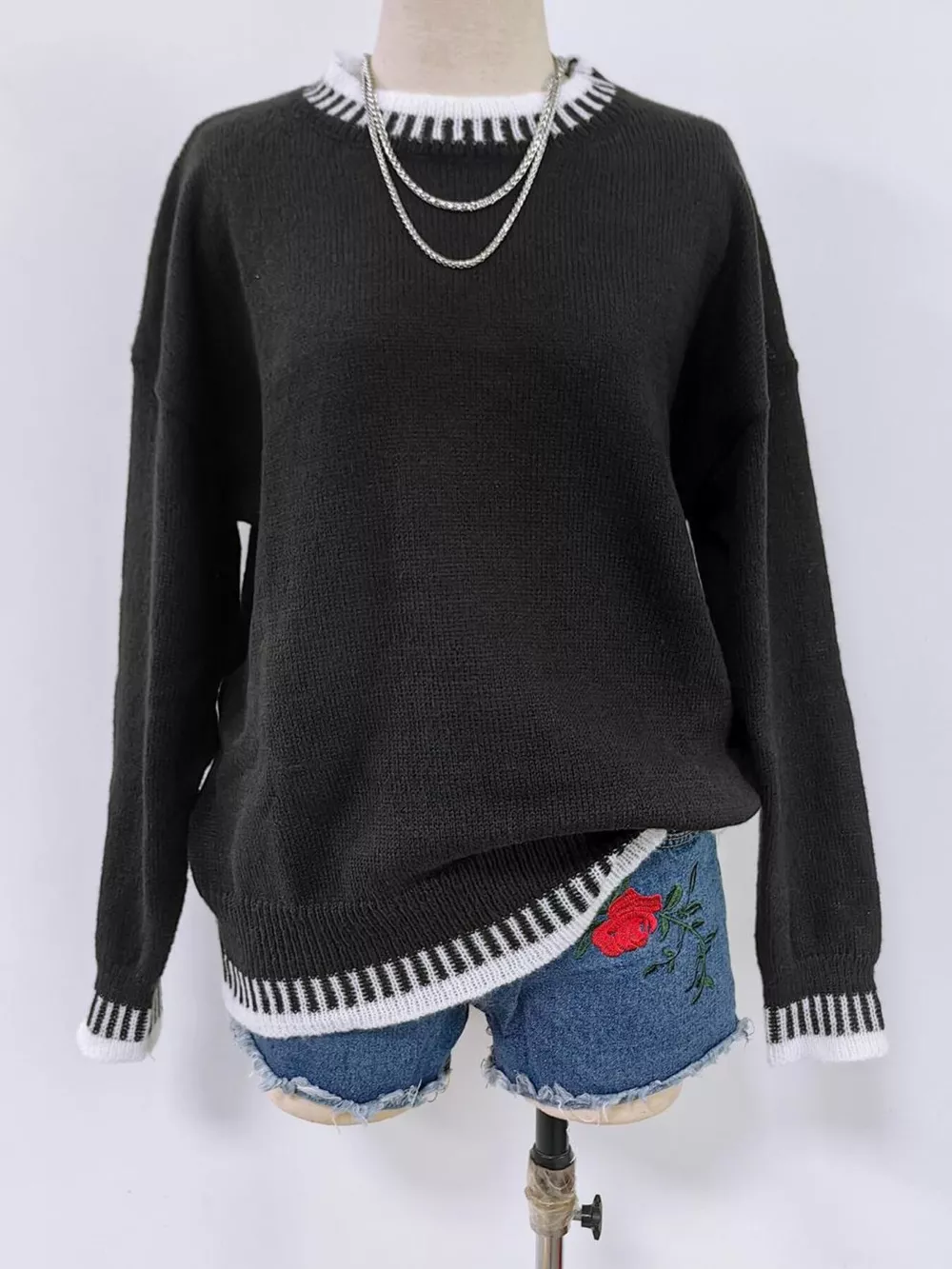 Relaxed Fit Long Sleeve Sweater, image 12