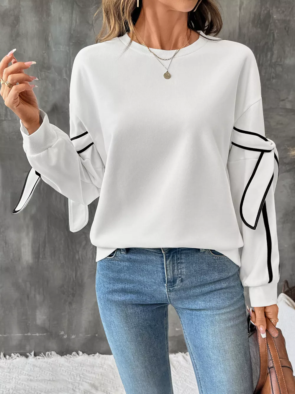 Side Striped Round Neck Sweatshirt, image 2