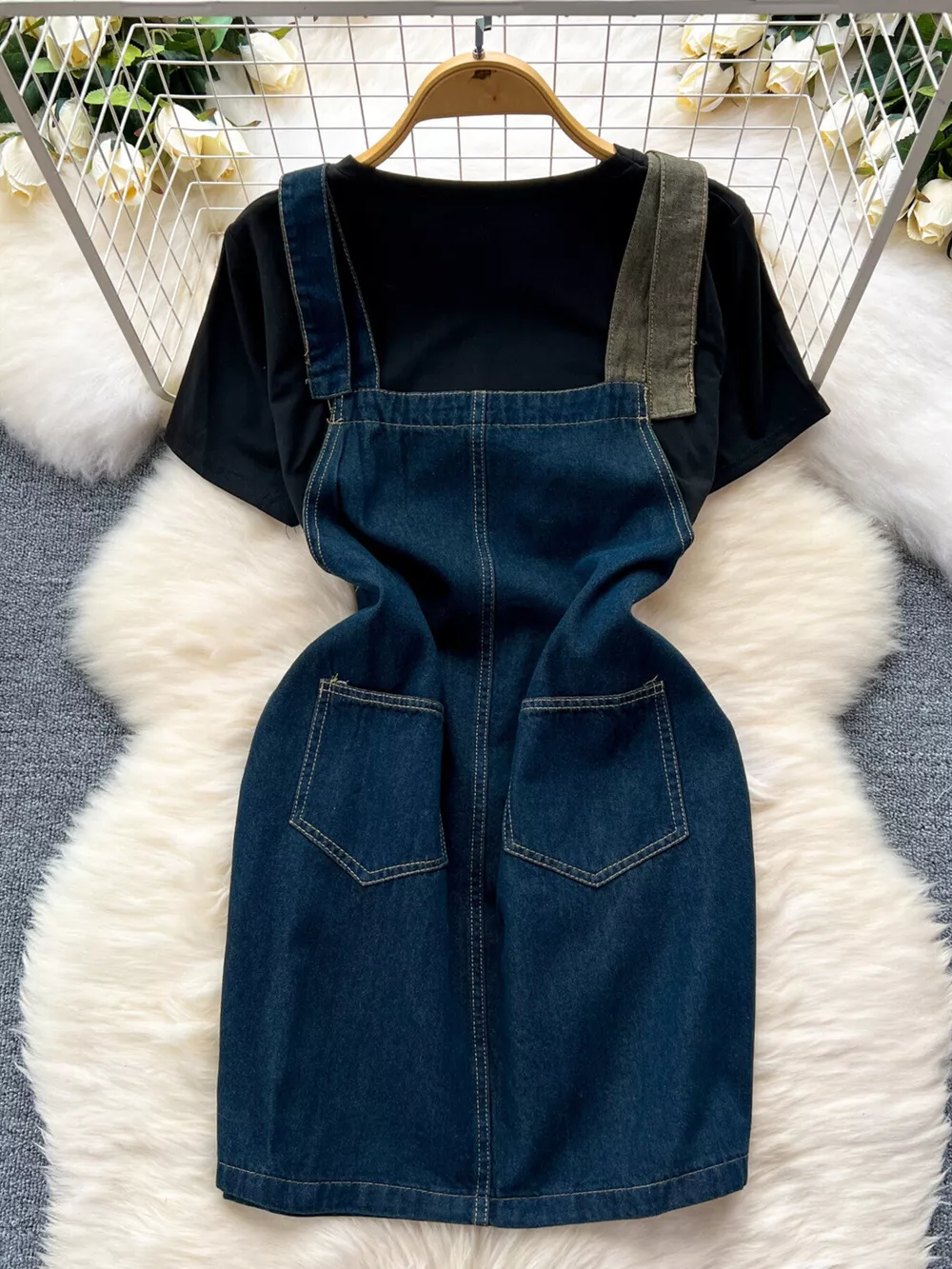 Short Sleeve T-Shirt and Denim Overall Dress Set, image 5