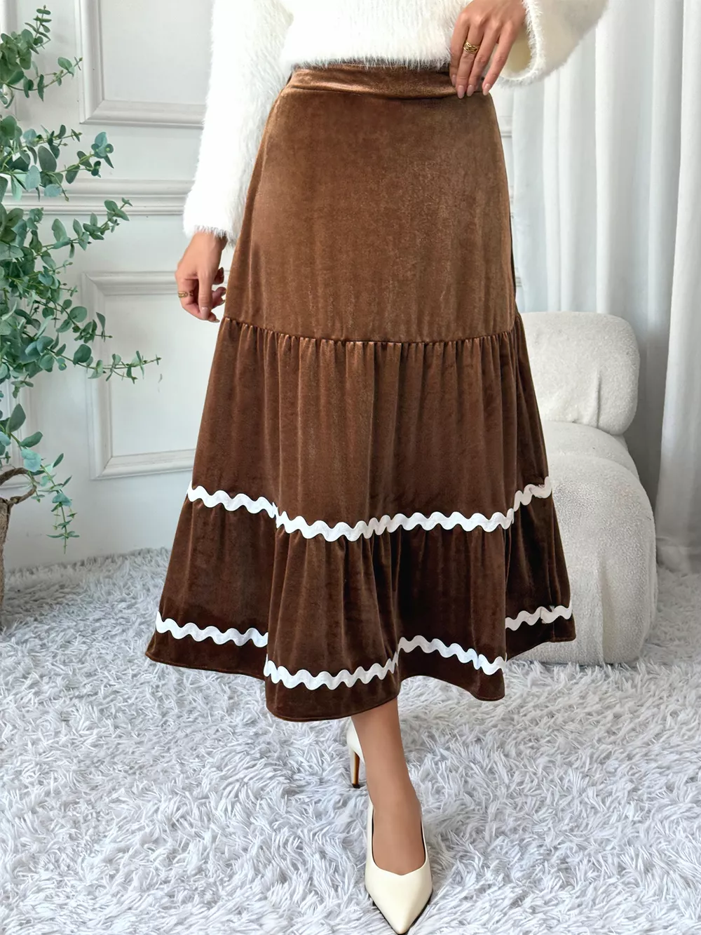 Velvet Tiered Midi Skirt, image 2