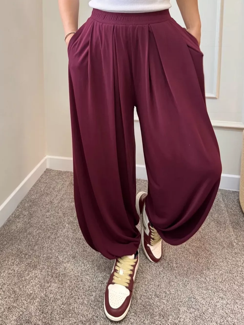 High-Waisted Wide-Leg Pants, image 13