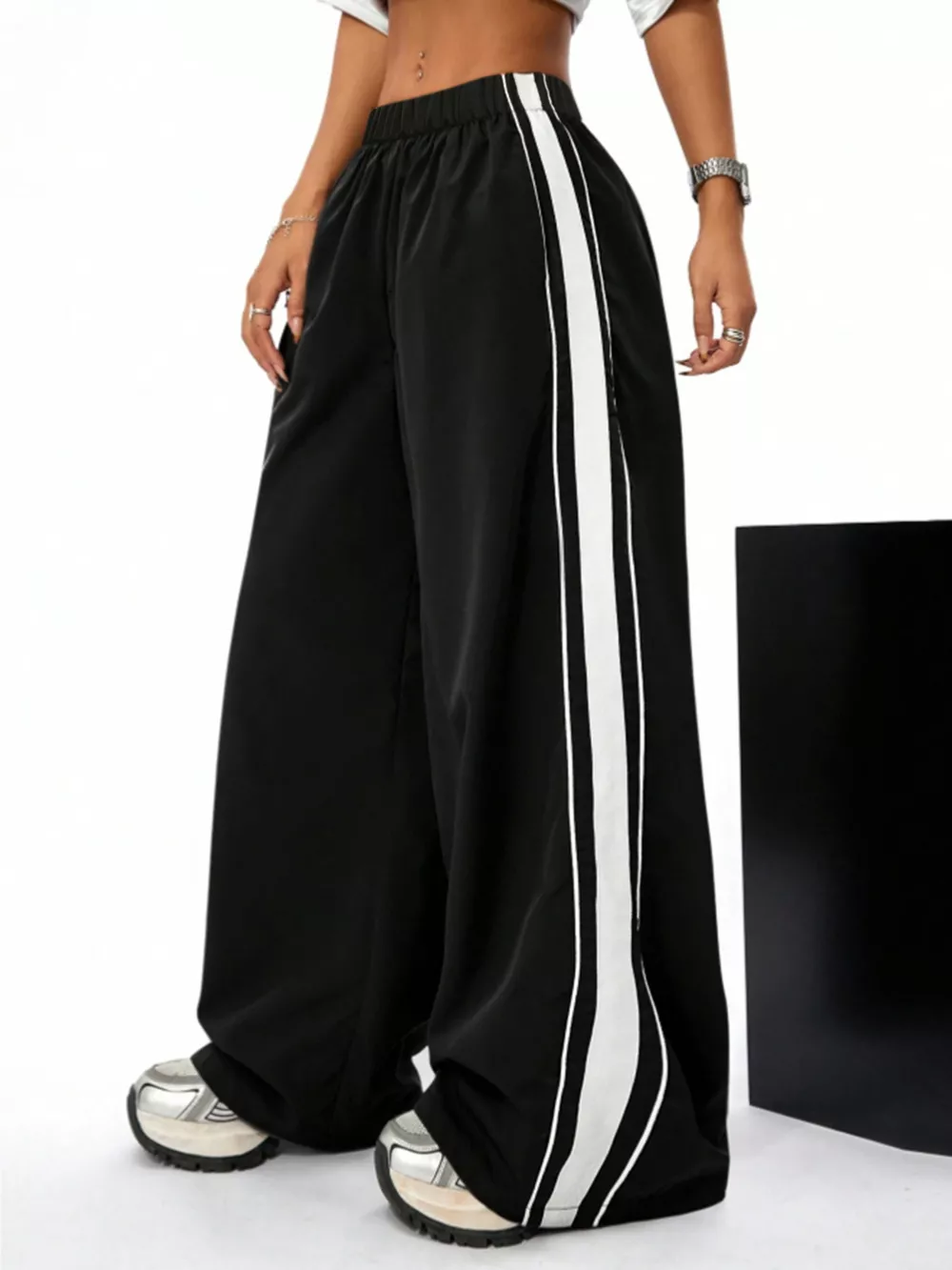Wide Leg Striped Pants