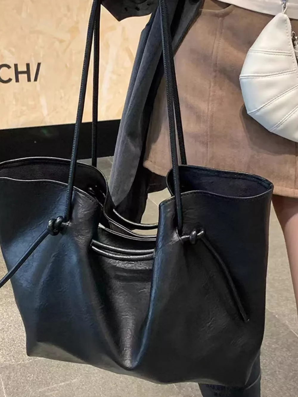 Knot-Detail Tote Bag, image 3